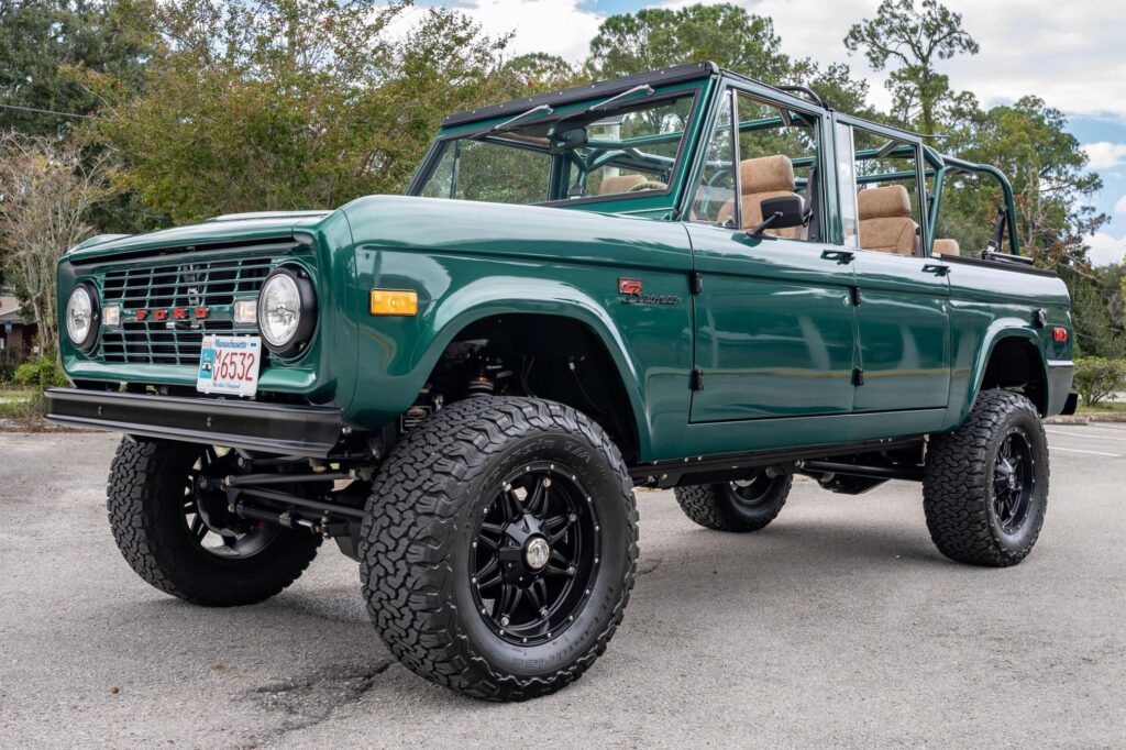 1972 Ford Bronco V8